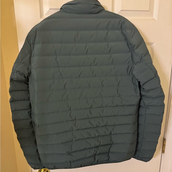 Helly Hansen Jacket - Picture 2 of 5